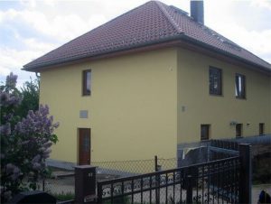 Bungalow unterkellert mit Einliegerwohnung und Dachneigungserhöhung