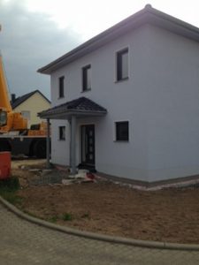 Stadt-Villa auf Bodenplatte gebaut in Naundörfel bei Meißen