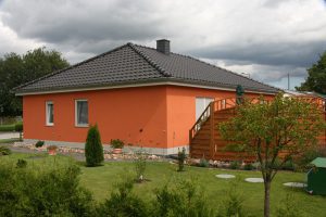 Bungalow auf Bodenplatte, gebaut in Weinböhla